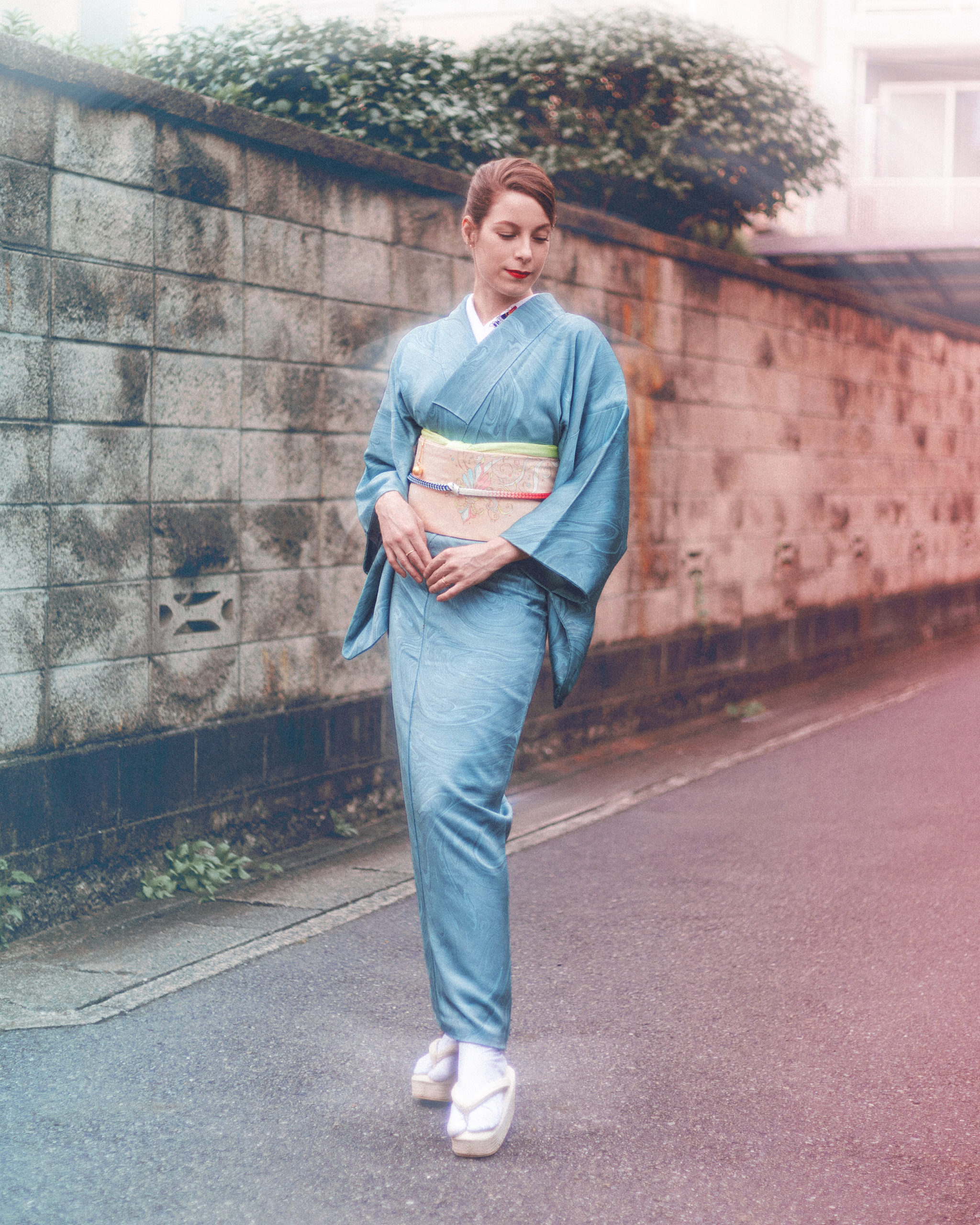 編集的な構図の着物撮影